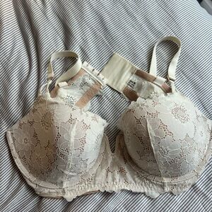 Aerie Cream Lace Bra
